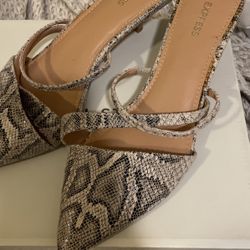 Express Heels
