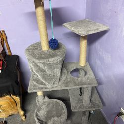 cat tree stand