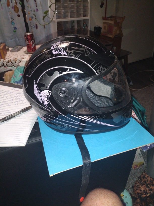 blue butterfly motorcycle helmet D.O.T. Daytona Skull Cap This Graphic Helmet Is Custom Designed Helmet for Women | Butterfly