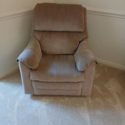 Lazy Boy Rocking And Reclining Chair