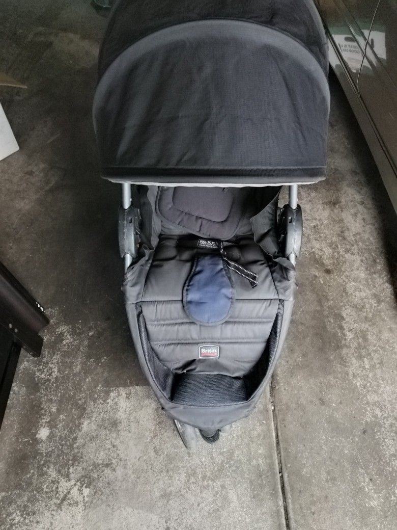 BRITEX STROLLER