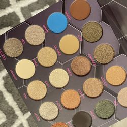 Barbarella Eye Shadow Pallet 
