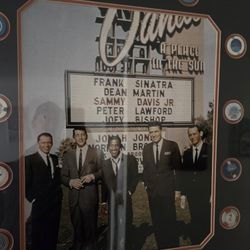 RAT PACK FAMOUS SANDS PICTURE WITH CARDS AND CASINO CHIPS