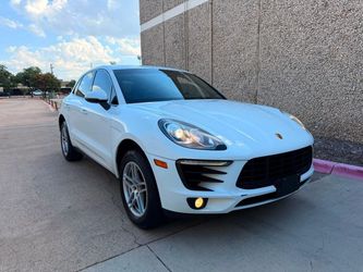 2016 Porsche Macan