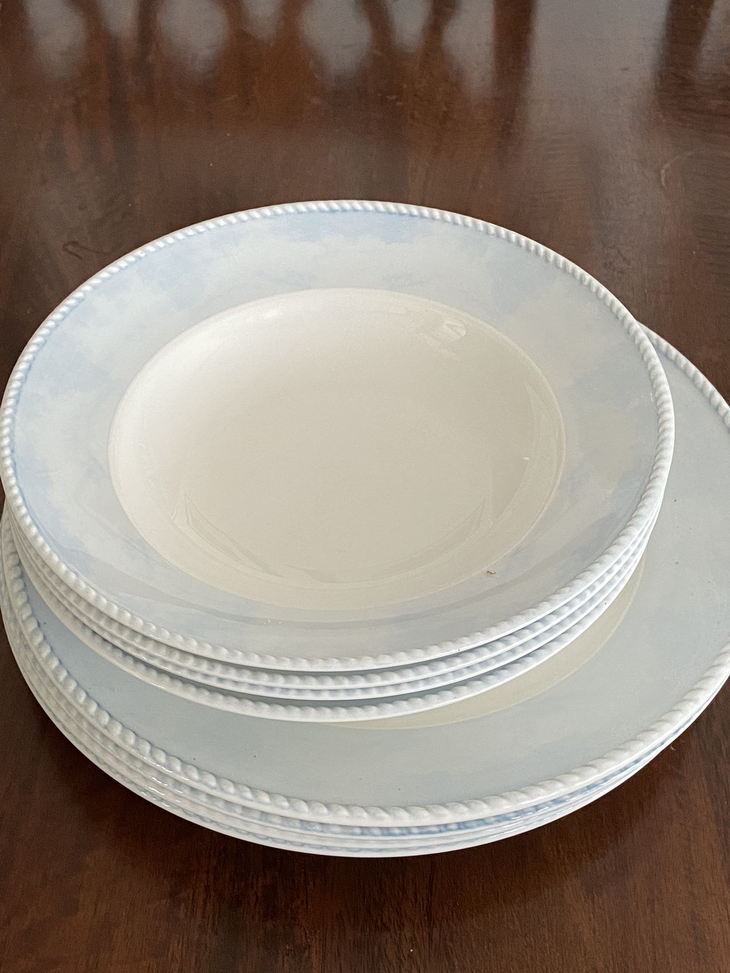 Lenox Swedish Lodge Trellis Plates