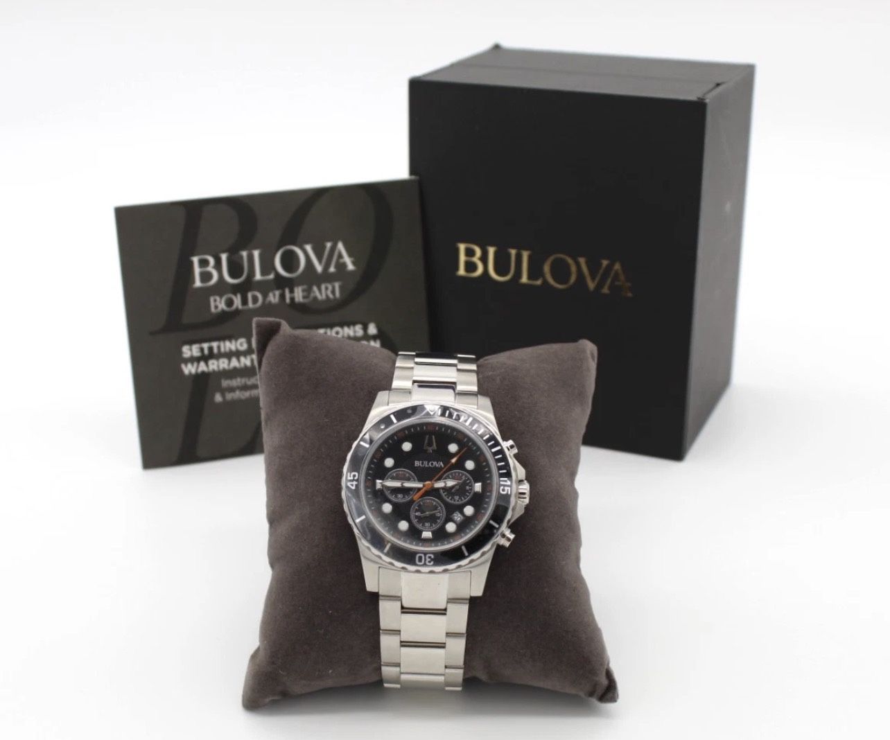 Bulova Classic Sports Chronograph Quartz Watch 98B326 Stainless Steel Edition