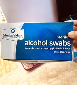 Alcohol Swabs (2 Pack)