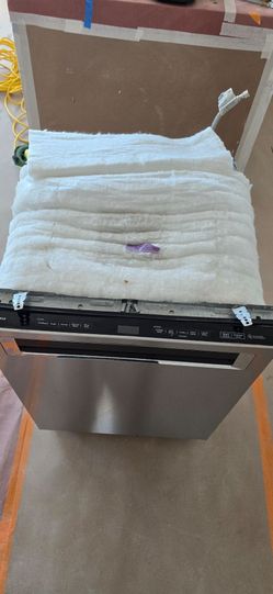 KitchenAid - 24 inch Top Control Built-In Stainless Steel Tub Dishwasher with 3rd Rack, 360 Max Jets, 44 dBA - Stainless Steel