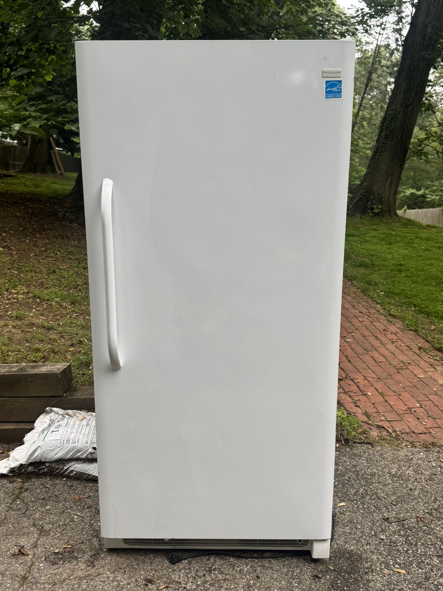 Frigidaire 20.2 Cu. Ft. Upright Freezer