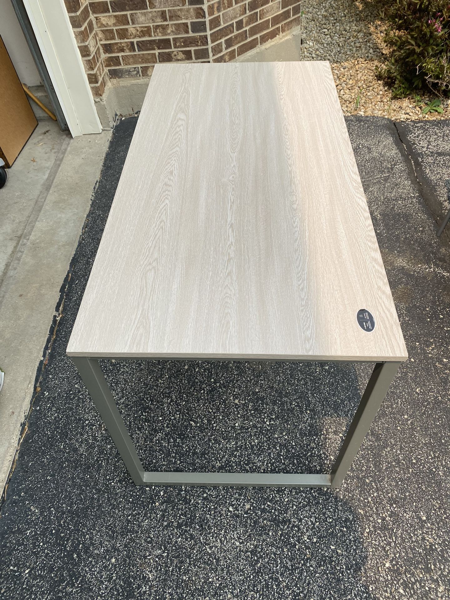 Wooden Table/desk for Sale in Orland Park, IL OfferUp