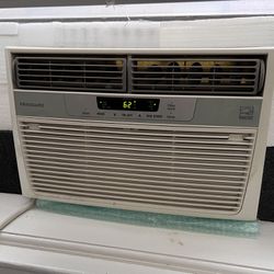 Frigidaire Window Air Conditioner 6000 btu