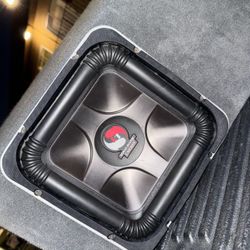 2 10s KICKER L7 SOLOBARIC