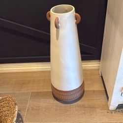 Large Clay Pot
