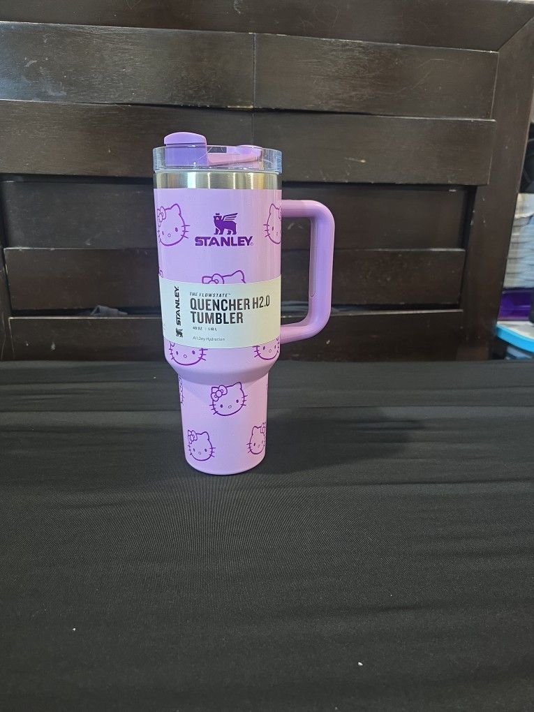 Hello Kitty Stanley Purple 40 Oz