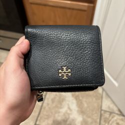 Tory Wallet 