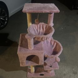 CAT TREE