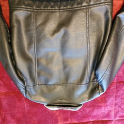 Calvin Klein mens Premium Leather Bomber Jacket