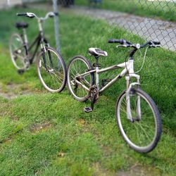2 bikes 
