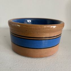 Vintage Bretby stoneware pottery small bowl perfect for pets