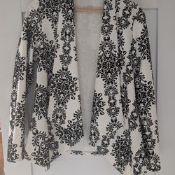 Alberto Makali Women's Draped Open Front Black And White V-Shaped Jacket 