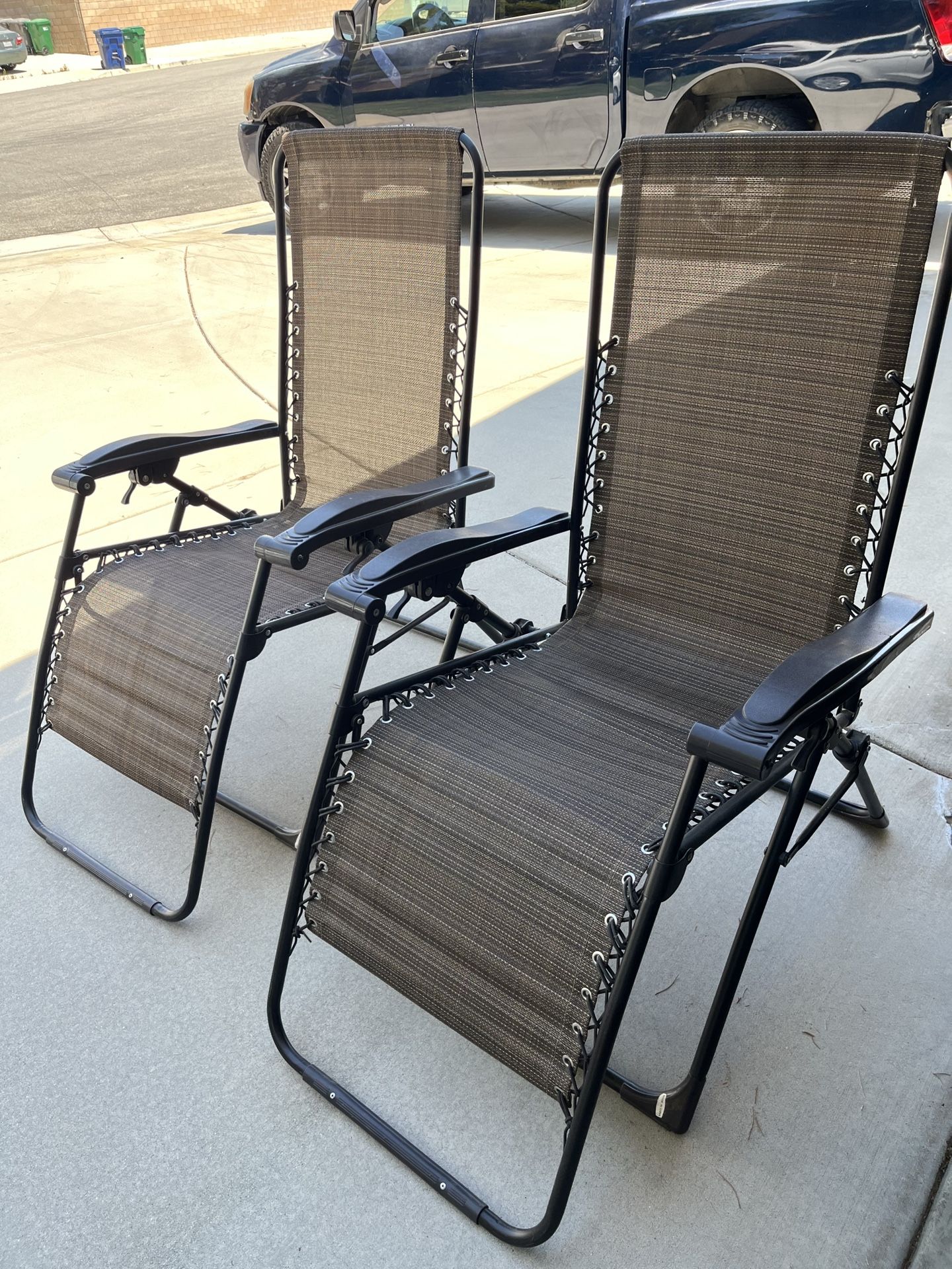 Outdoor Chairs 