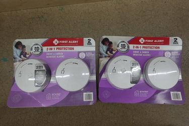 2-Pack, First Alert 2-in-1 Smoke & Carbon Monoxide Alarms