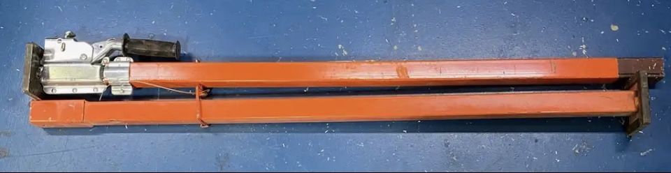 (5) KINEDYNE Detachable and Adjustable Jack/Cargo Bar JB104 Range 86 inches to 104 inches, Steel