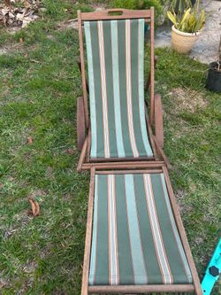 Vintage Folding Wood Deck Chair / Sling Lounge Chair with Ottoman
