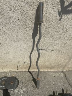Curl Bar $50