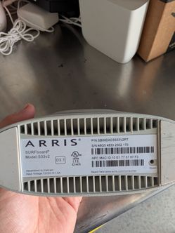 Arris Surfboard S33