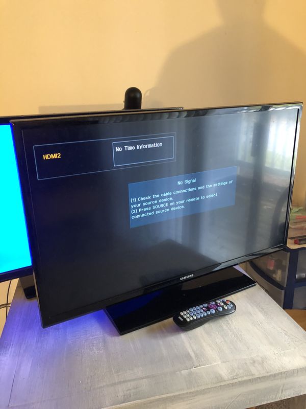 (2) 32 Inch NonSmart Televisions w/Remotes for Sale in Greensboro, NC