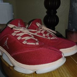 Women's Jordan Shoes Size 8
