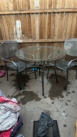 Round Glass Dining Table