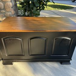 TV Stand And Trunk