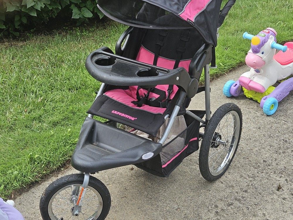 Three-wheel Stroller
