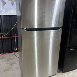 Top And Bottom Fridge / Refrigerador