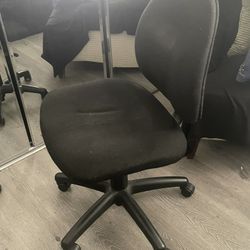 Large Rotating Adjustable Height Wide Seat Computer Desk Chair