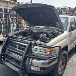 2000 Toyota 4Runner - Parts Only