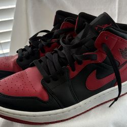 Jordan 1 Mid Bred