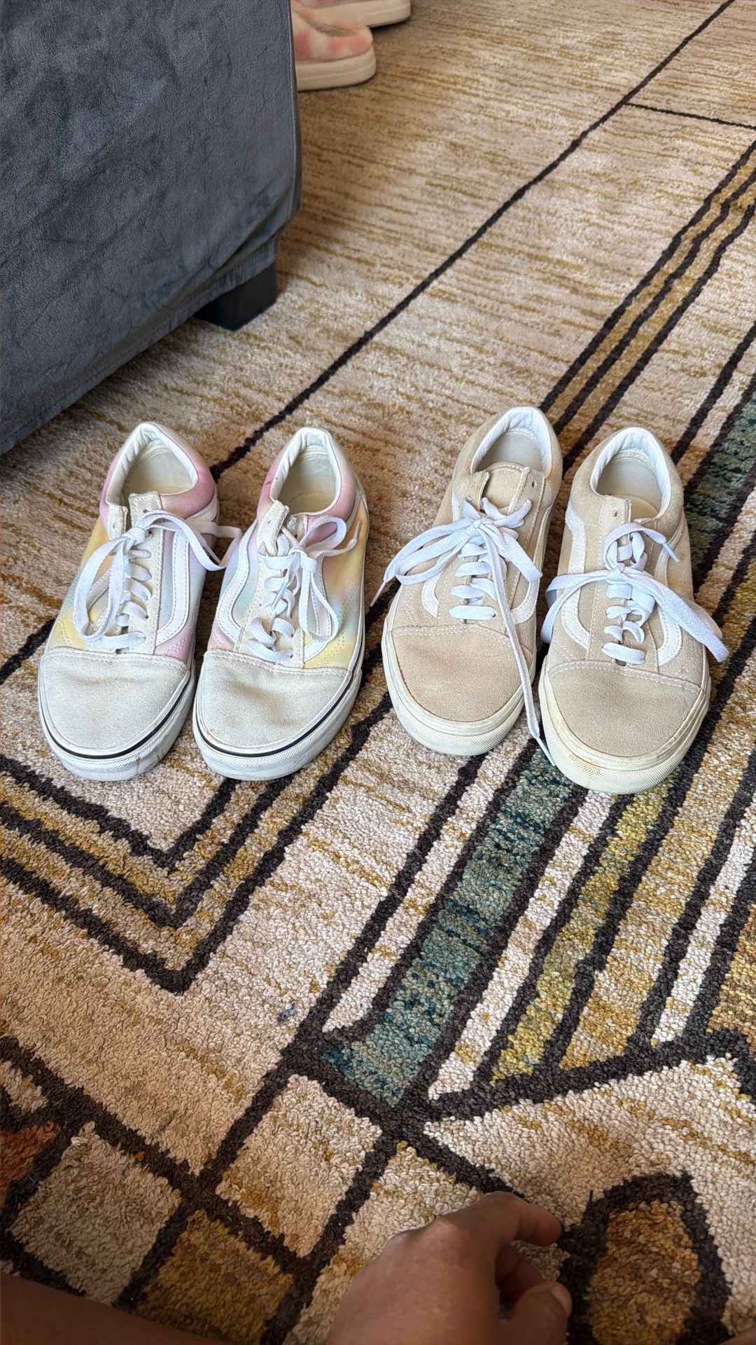 2 Paris Of Vans