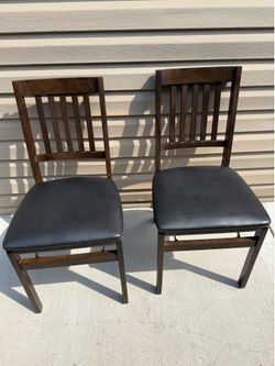 Wooden foldable chairs