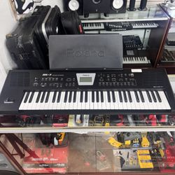 Roland Bk-3 Backing Keyboard