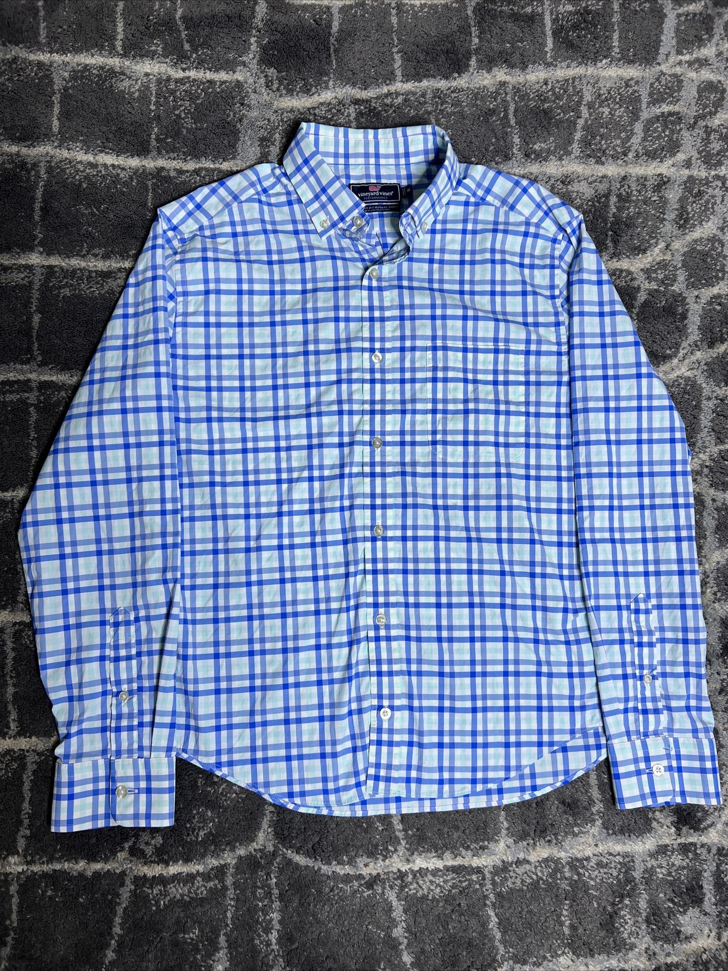 Vineyard Vines Men’s Classic Fit Size M Performance Shirt Blue & White Plaid