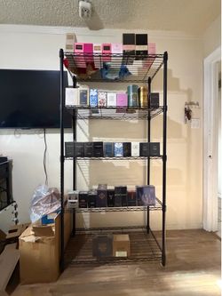 Perfumes & Colognes