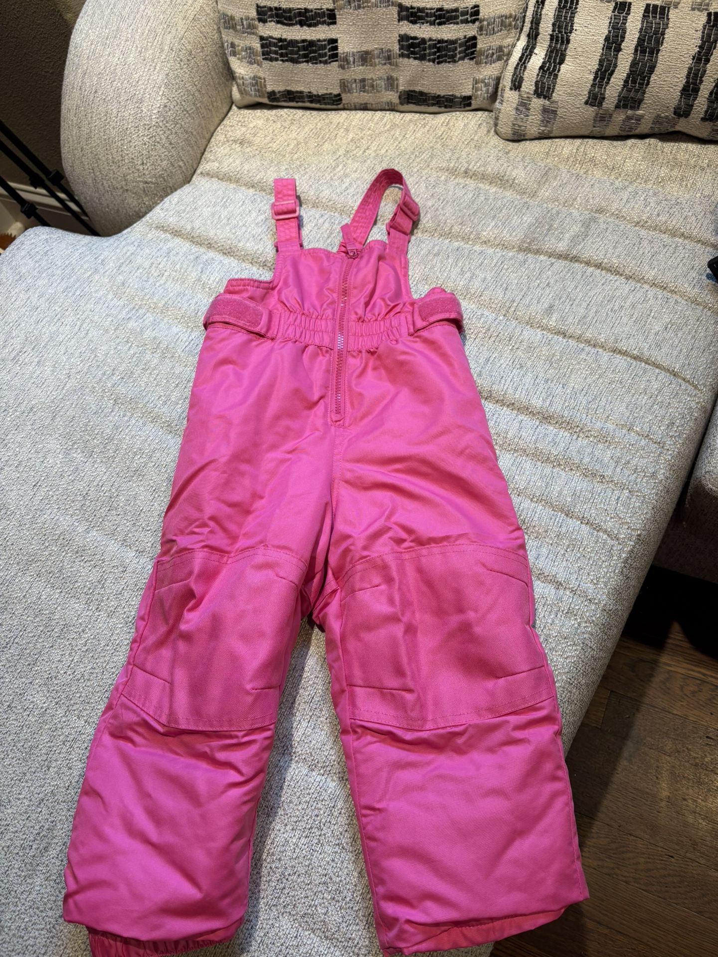 Toddler Girls Snow Bib Size 2t