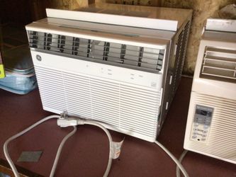 GE Room Smart Room Air Conditioner Model No. AHTK10AAQ1