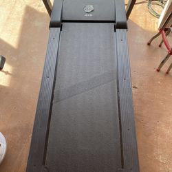 Gold Gym Treadmill 