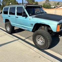 1995 Jeep Cherokee 4WD