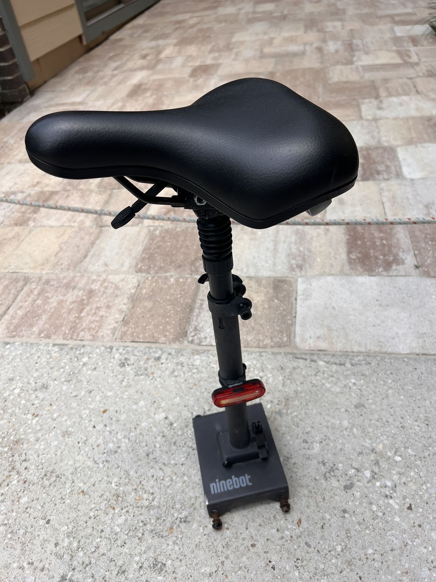 Ninebot Scoot Seat Attachment