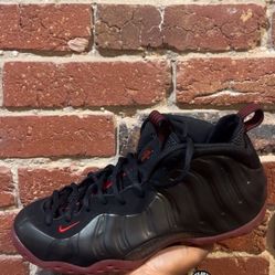 Foamposite cough drop size 11.